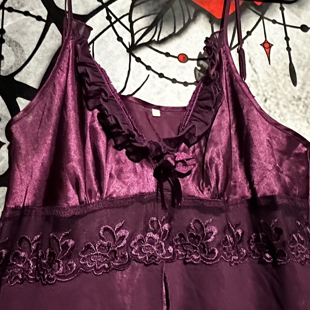 ꧁༒𝓥𝓲𝓷𝓽𝓪𝓰𝓮 𝓟𝓾𝓻𝓹𝓵𝓮 𝓢𝓵𝓲𝓹༒꧂ - Picture 3 of 4